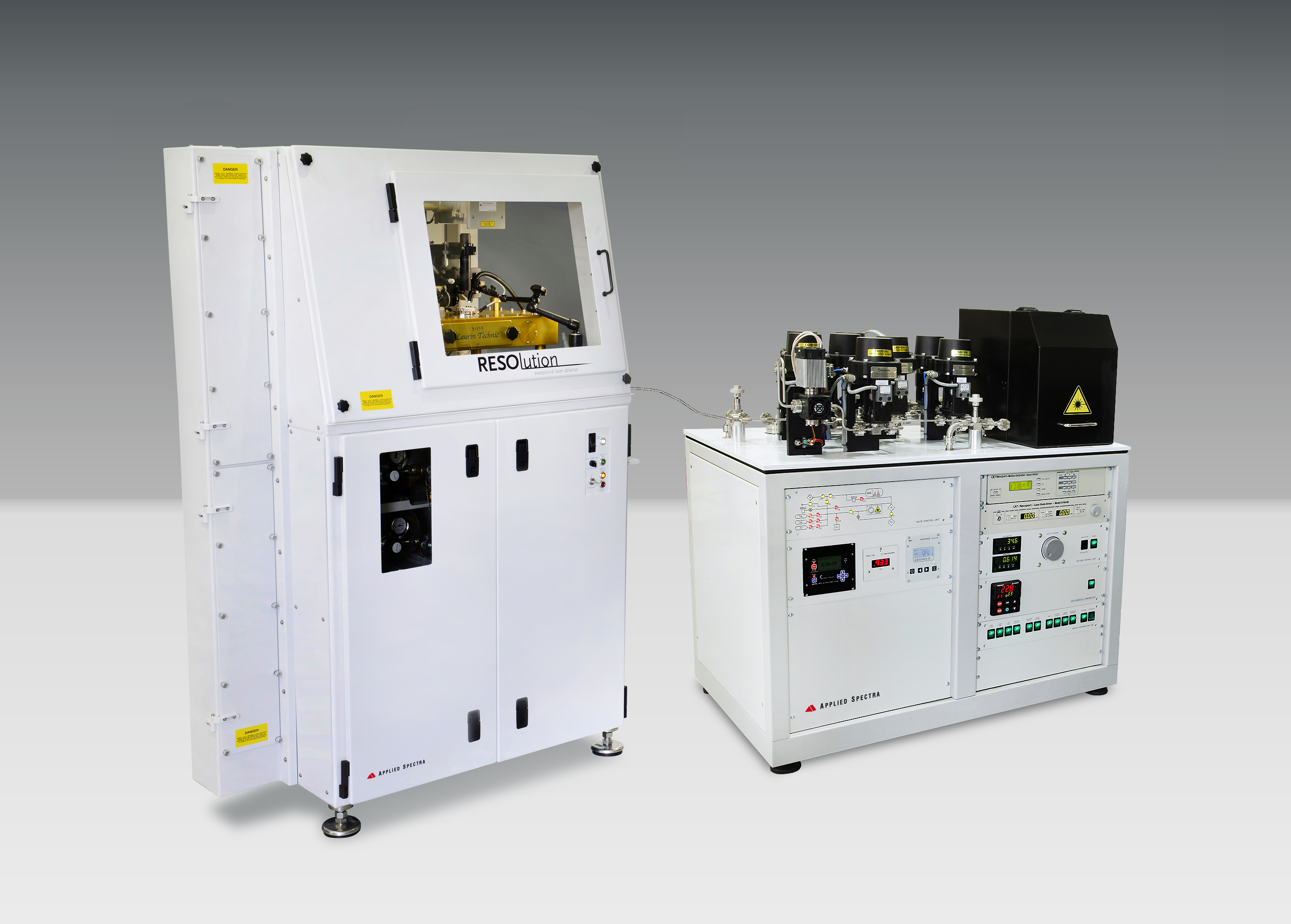 RESOchron system: RESOlution laser ablation connected to an Alphachron helium extraction unit